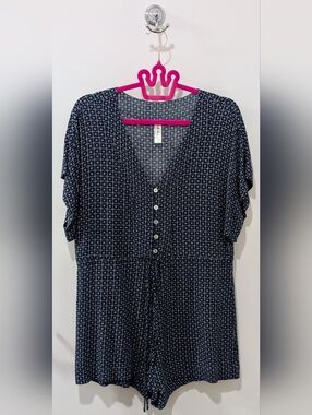 Mahina Hawaii Y2K Navy 🐚 Shell Button Romper